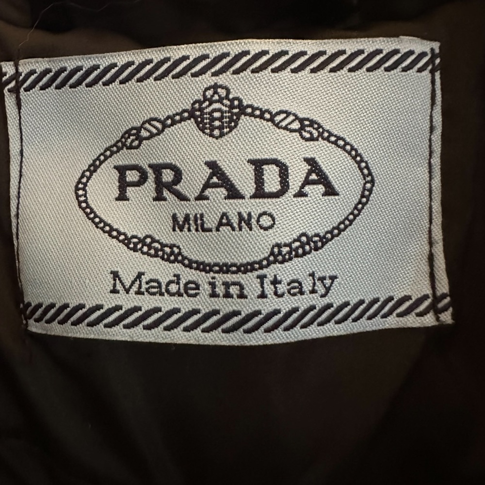 Prada Black Women's Puffer Jacket - Picture 2 of 4